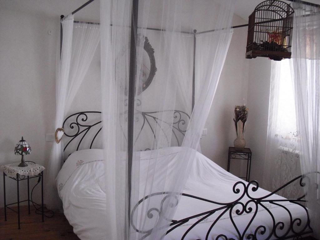 Chambres D'Hotes Les Terrasses De Cailla Стая снимка